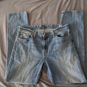 Levi and Strauss Size 33x34 Blue Jeans